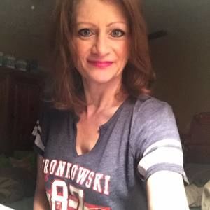 Meet your Posher, Debbie